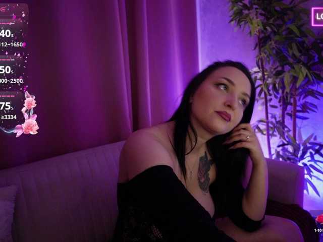 BeverlyBoobs live cam on BongaCams