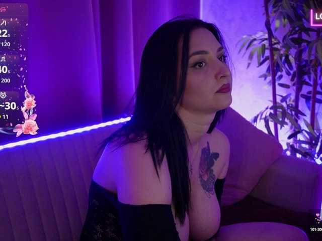 BeverlyBoobs live cam on BongaCams