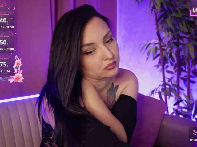 BeverlyBoobs Live Webcam on BongaCams