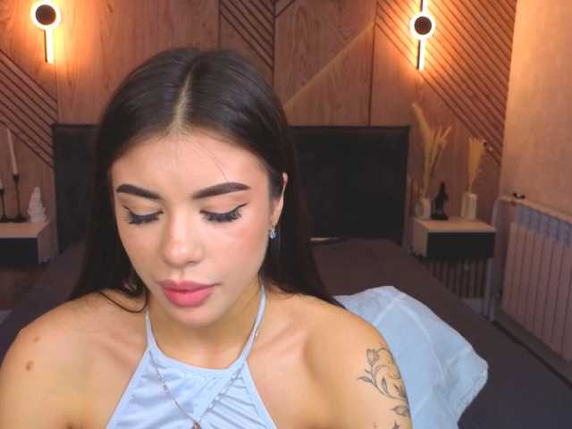 Alisha-Blakee live cam on BongaCams