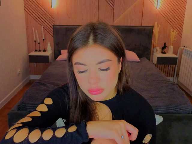 Alisha-Blakee live cam on BongaCams