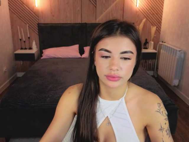 Alisha-Blakee live cam on BongaCams