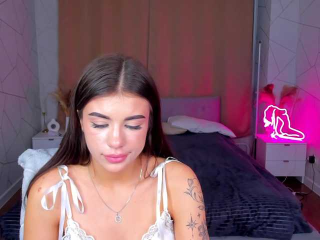 Alisha-Blakee live cam on BongaCams
