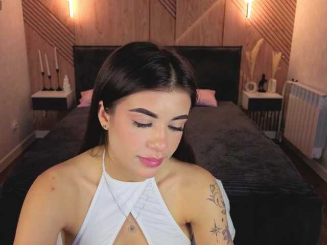 Alisha-Blakee live cam on BongaCams
