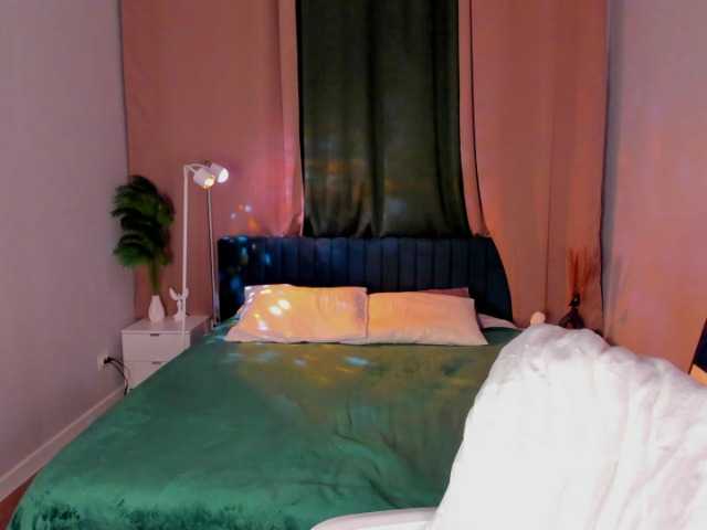 Alisha-Blakee live cam on BongaCams