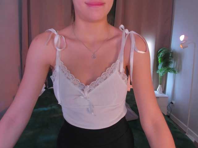 Alisha-Blakee live cam on BongaCams
