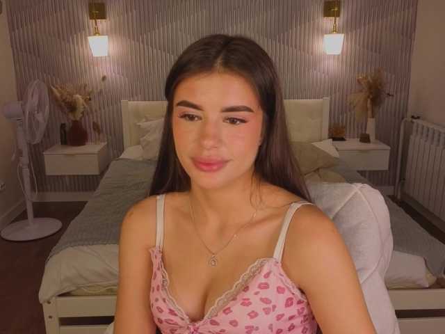 Alisha-Blakee live cam on BongaCams