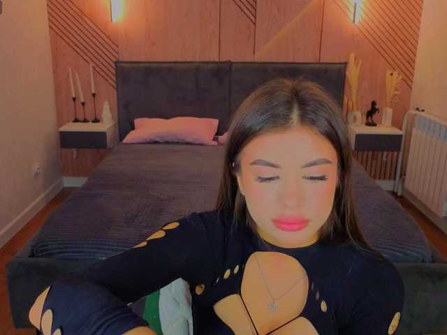 Alisha-Blakee live cam on BongaCams