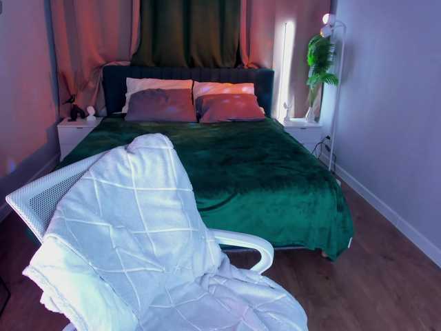 Alisha-Blakee live cam on BongaCams