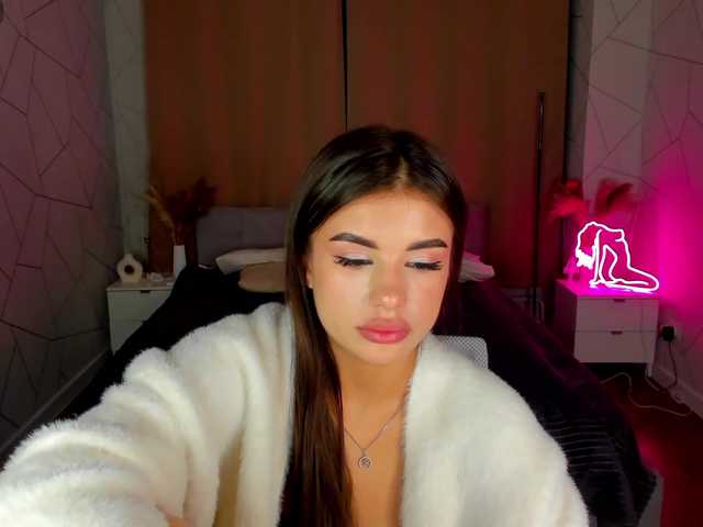 Alisha-Blakee live cam on BongaCams