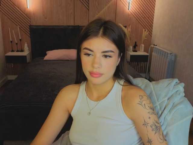 Alisha-Blakee live cam on BongaCams
