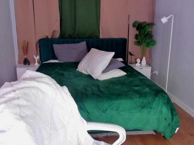 Alisha-Blakee live cam on BongaCams