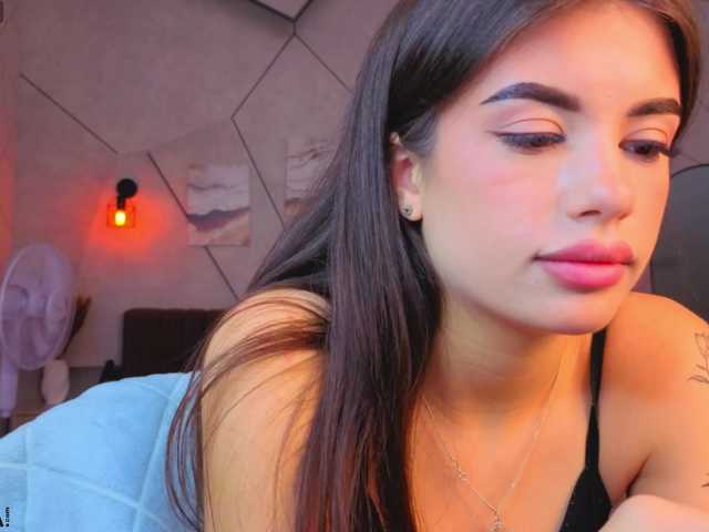 Alisha-Blakee live cam on BongaCams