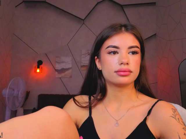 Alisha-Blakee live cam on BongaCams