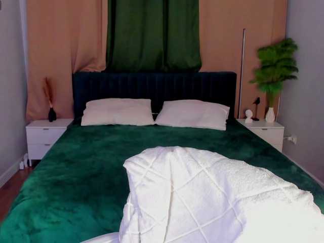 Alisha-Blakee live cam on BongaCams