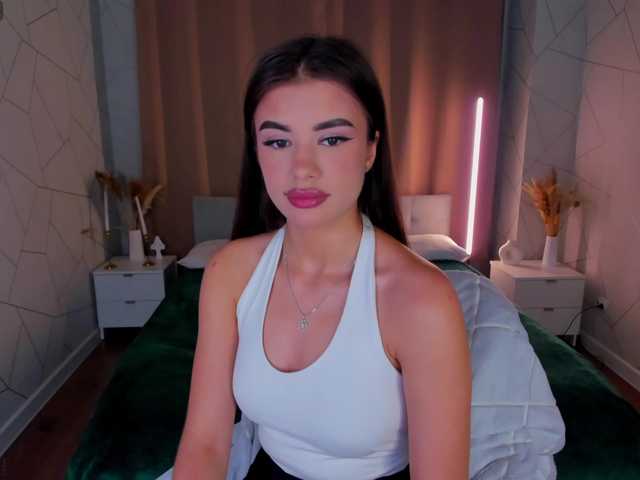 Alisha-Blakee live cam on BongaCams