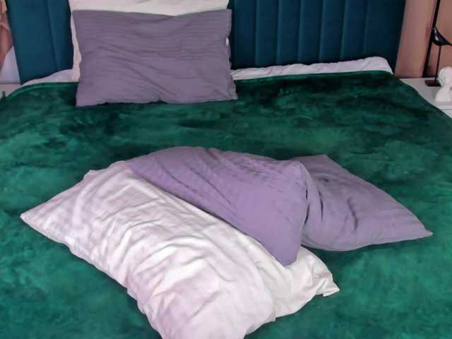 Alisha-Blakee live cam on BongaCams