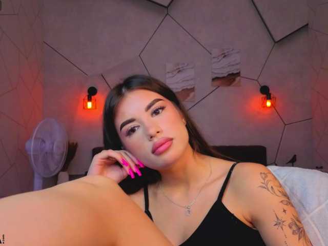Alisha-Blakee live cam on BongaCams