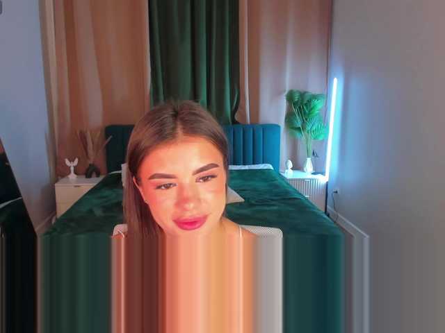 Alisha-Blakee live cam on BongaCams