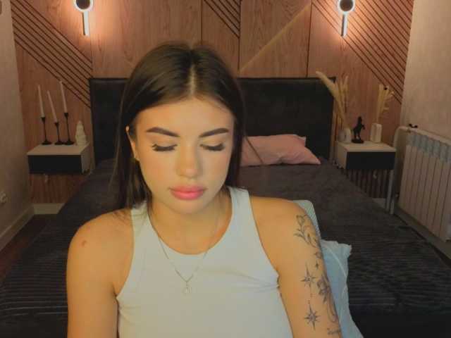 Alisha-Blakee live cam on BongaCams