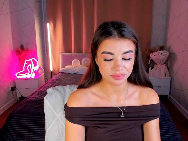 Alisha-Blakee live cam on BongaCams