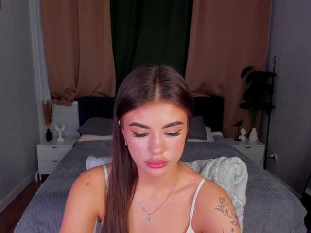 Alisha-Blakee live cam on BongaCams