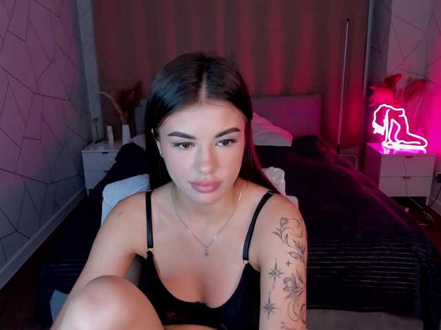 Alisha-Blakee live cam on BongaCams