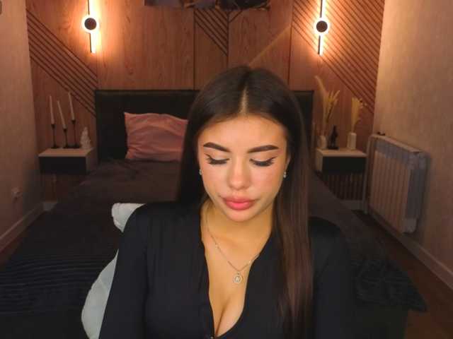 Alisha-Blakee live cam on BongaCams