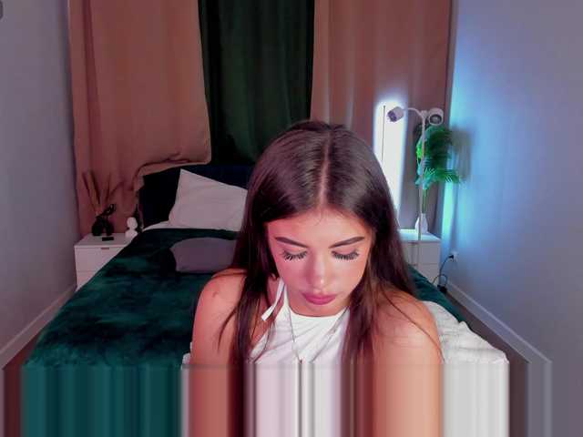 Alisha-Blakee live cam on BongaCams
