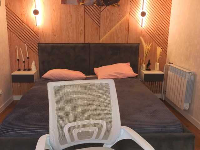 Alisha-Blakee live cam on BongaCams