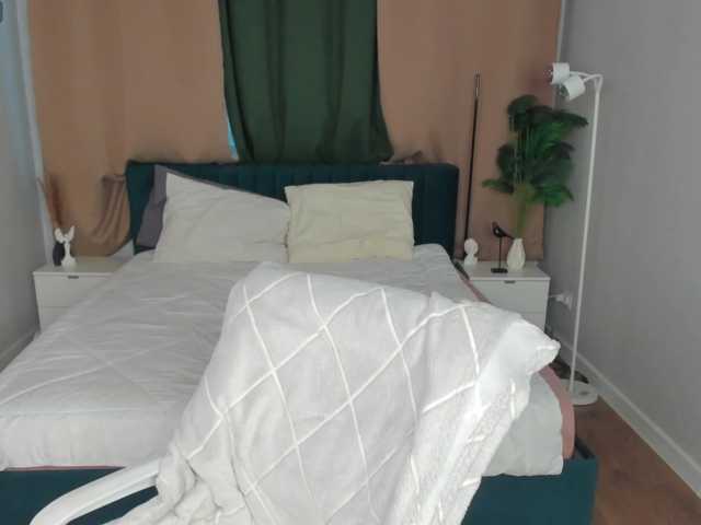 Alisha-Blakee live cam on BongaCams