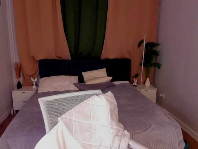 Alisha-Blakee live cam on BongaCams