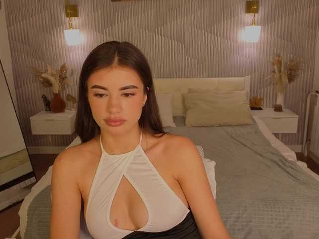 Alisha-Blakee live cam on BongaCams