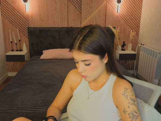 Alisha-Blakee live cam on BongaCams