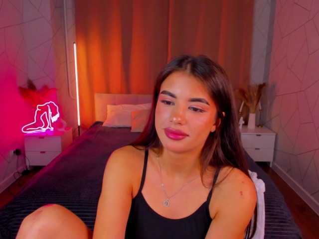 Alisha-Blakee live cam on BongaCams