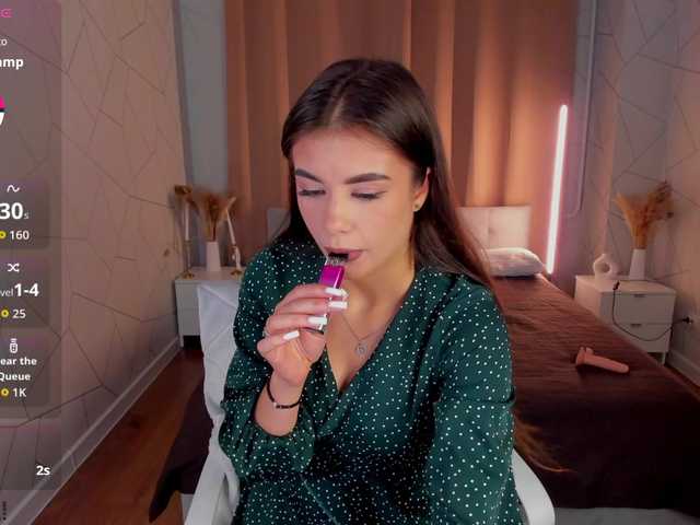 Alisha-Blakee live cam on BongaCams