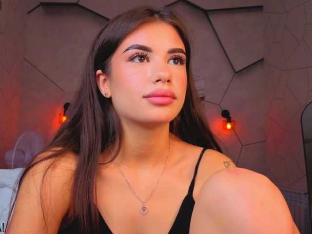 Alisha-Blakee live cam on BongaCams
