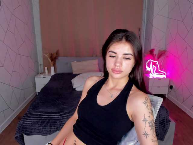 Alisha-Blakee live cam on BongaCams