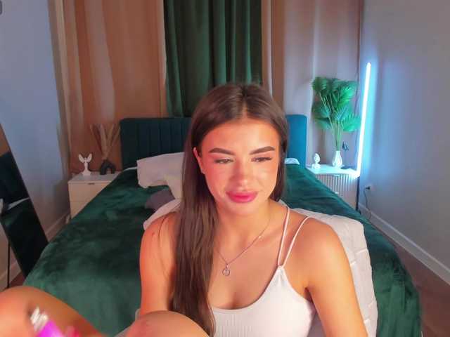 Alisha-Blakee live cam on BongaCams