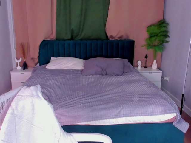 Alisha-Blakee live cam on BongaCams