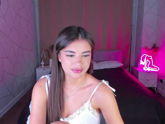Alisha-Blakee live cam on BongaCams
