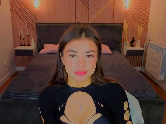 Alisha-Blakee live cam on BongaCams