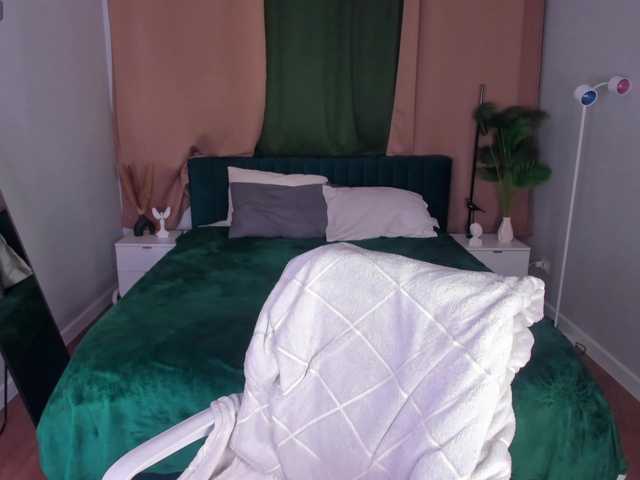 Alisha-Blakee live cam on BongaCams