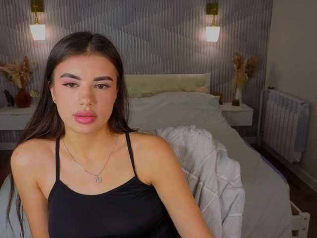 Alisha-Blakee live cam on BongaCams