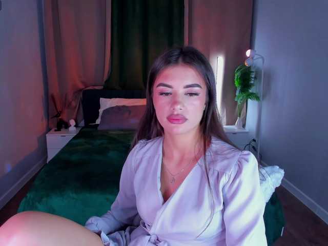 Alisha-Blakee live cam on BongaCams
