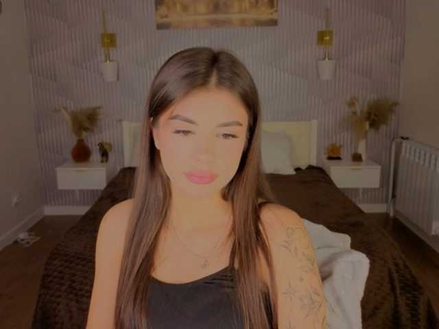 Alisha-Blakee live cam on BongaCams