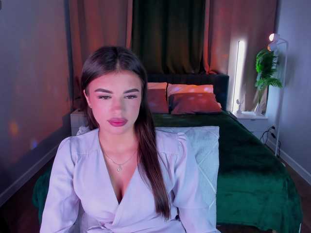 Alisha-Blakee live cam on BongaCams
