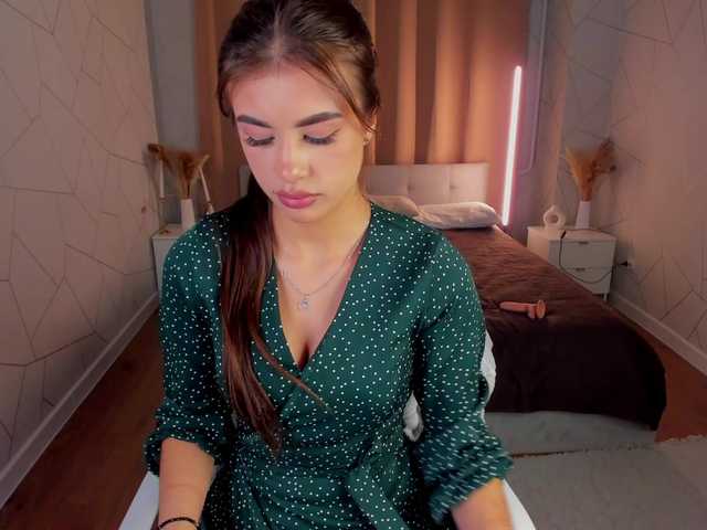 Alisha-Blakee live cam on BongaCams