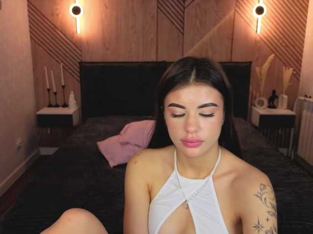 Alisha-Blakee live cam on BongaCams
