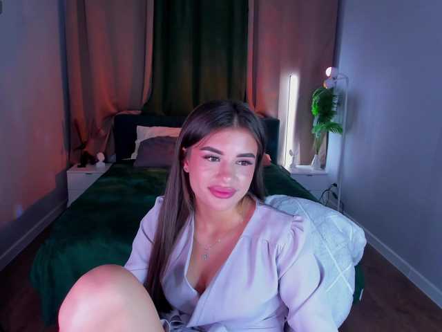 Alisha-Blakee live cam on BongaCams